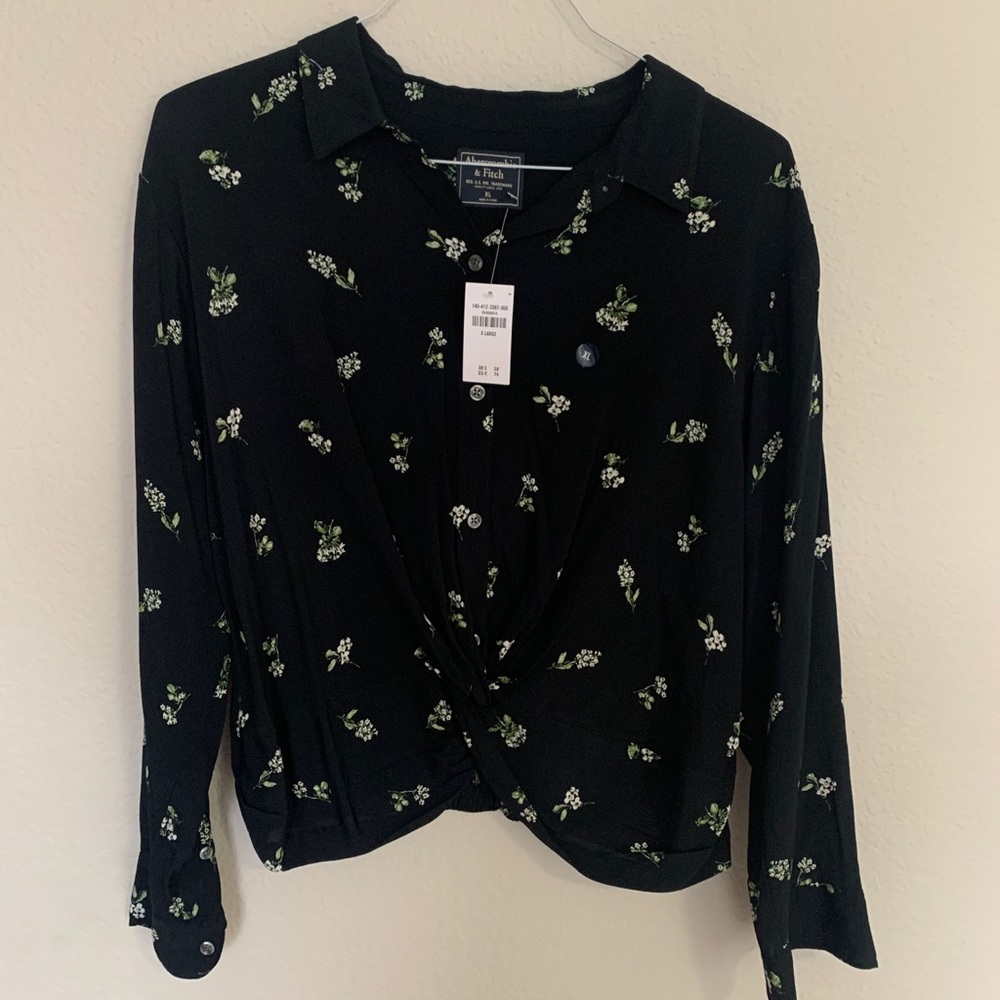 Abercrombie & Fitch floral blouse